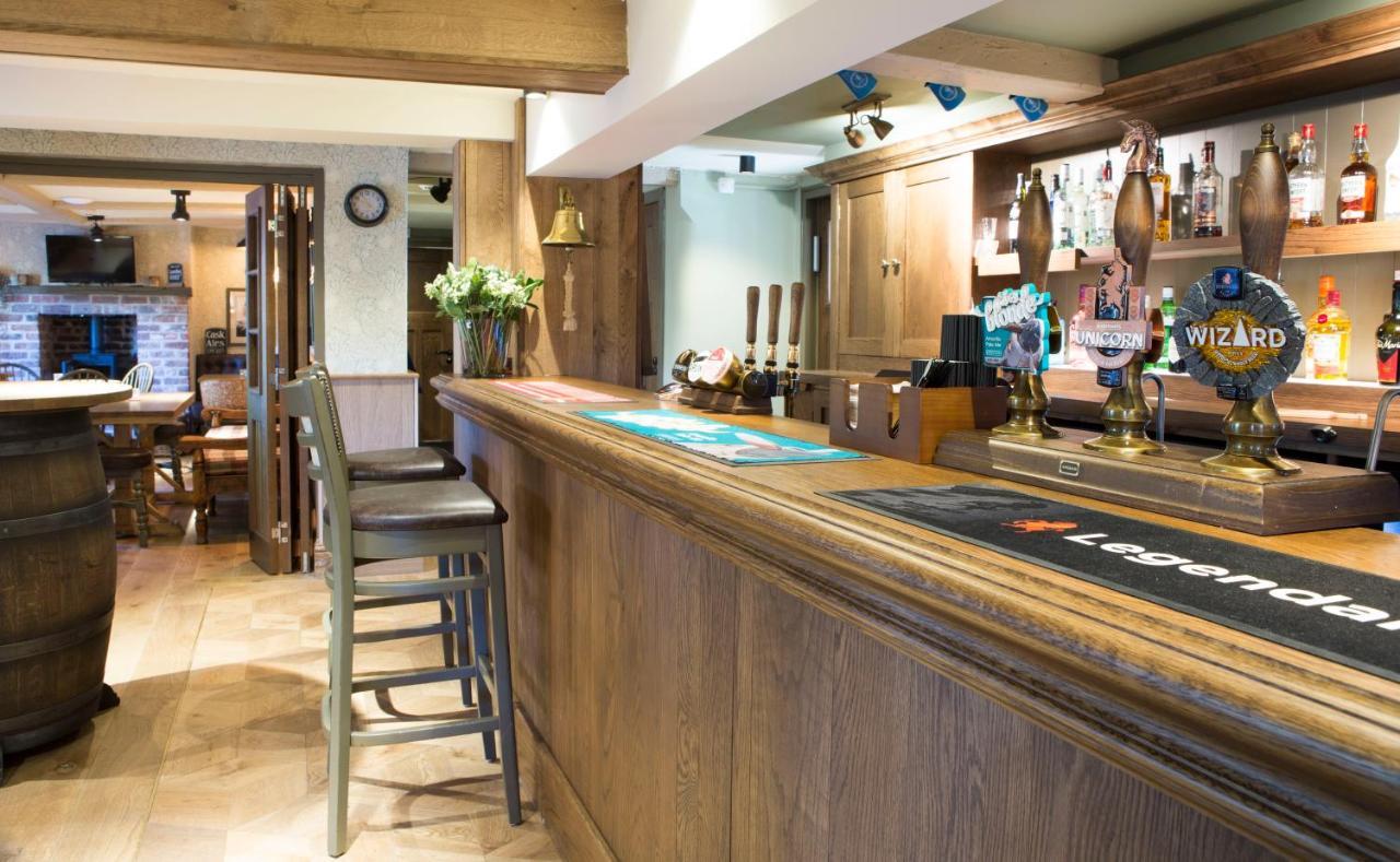 Red Lion Inn Little Budworth Buitenkant foto