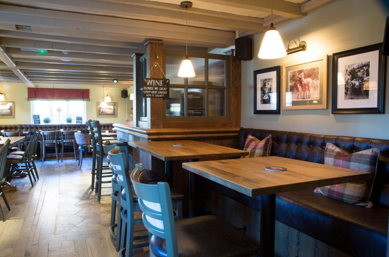 Red Lion Inn Little Budworth Buitenkant foto